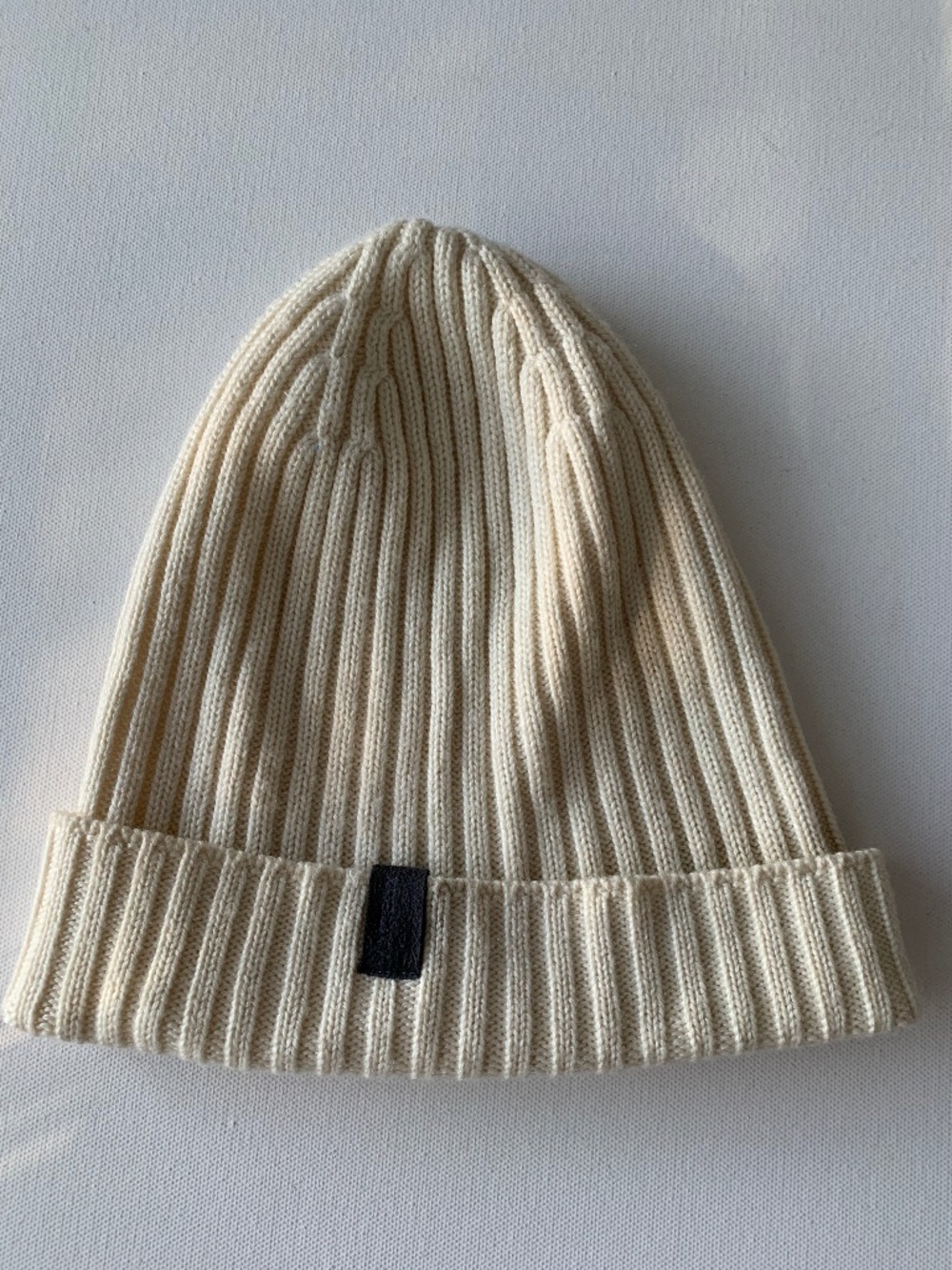 Arc'teryx KNIT TOQUE BEANIE IN CREAM COLOR